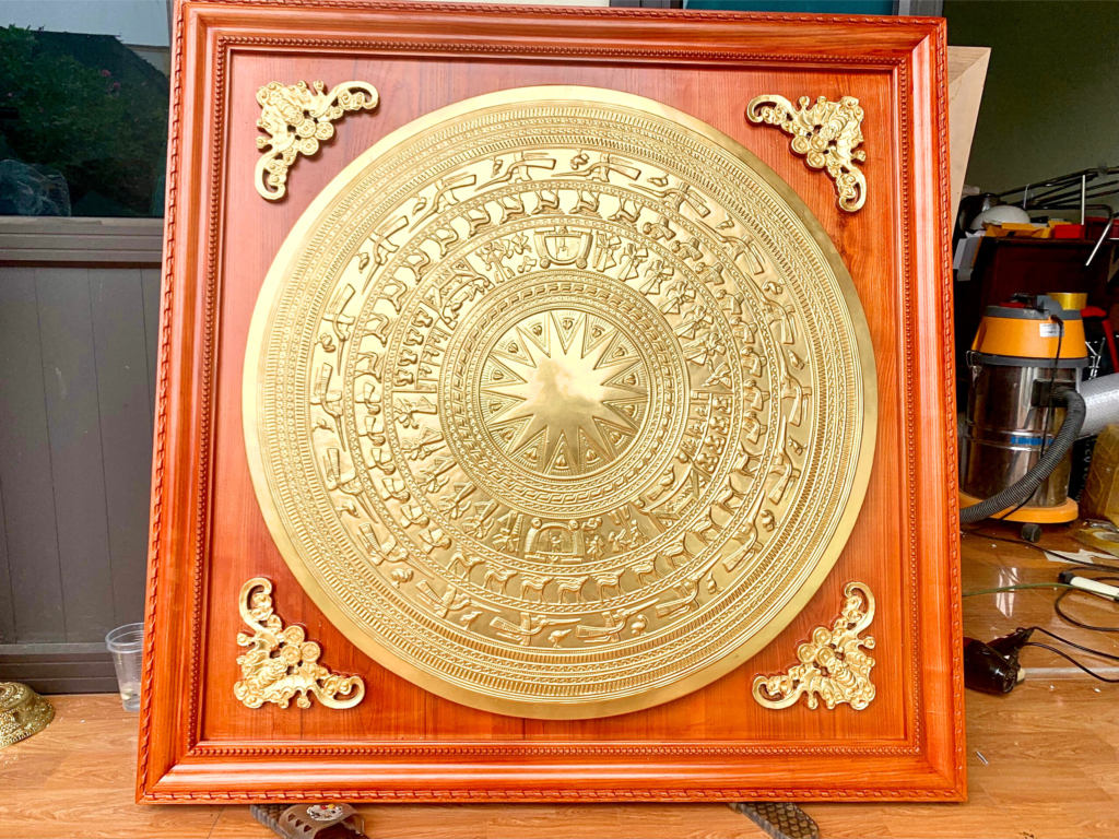 Tranh bằng đồng